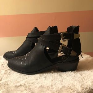 Misguided Cutout Booties
